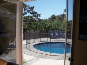 Calabasas Retractable Screens