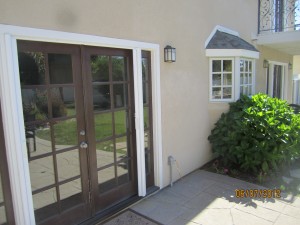 Mobile Screen Service in Los Angeles | Screen Doors Los Angeles County