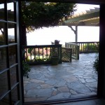 Malibu Screen Door | We service Westlake Village for installation of Patio Screen Doors, retractable screen doors, patio screen enclosures and window screens