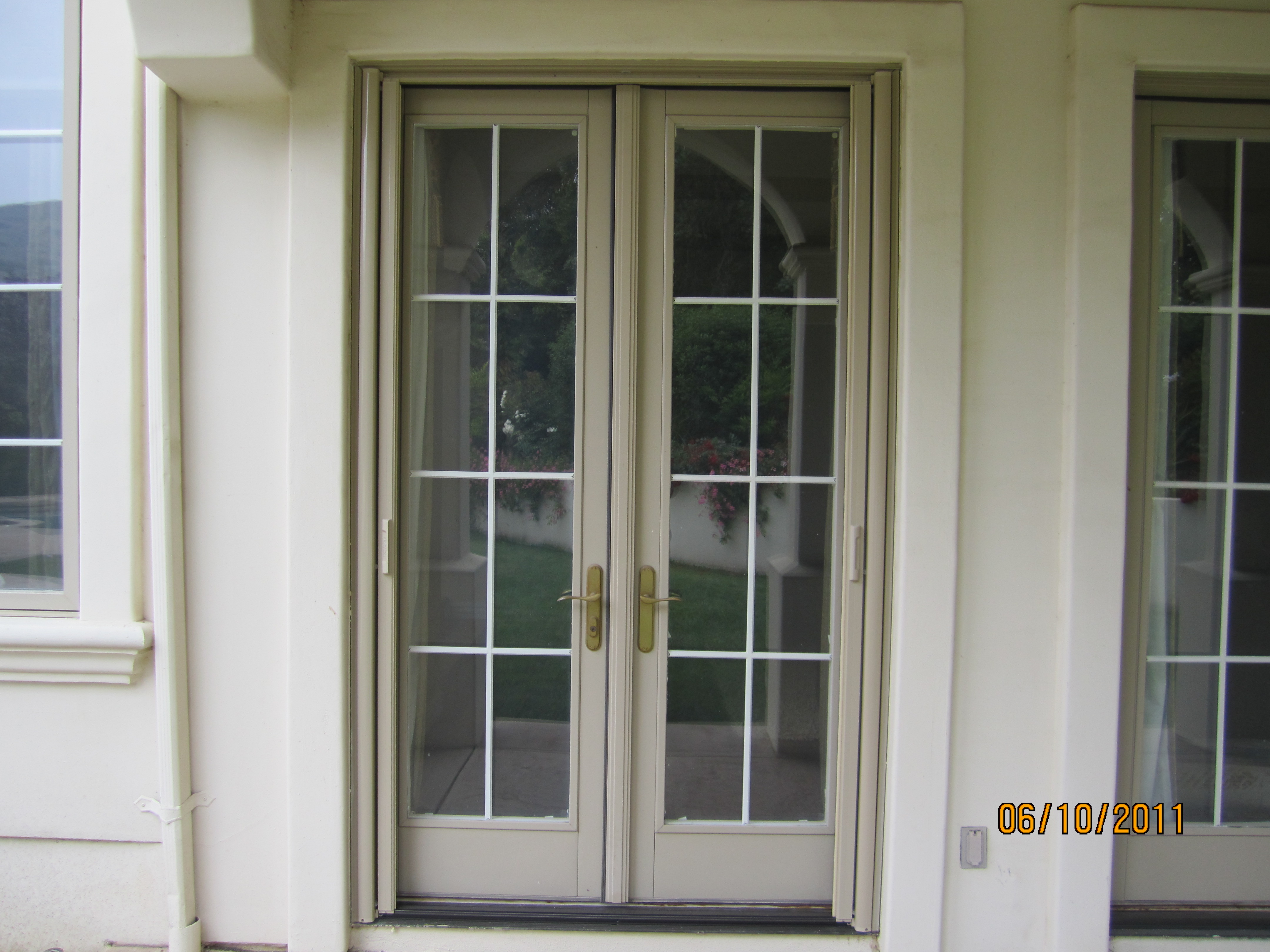 All Double Sets Retractable Screen French Doors Screens Licensed All Double Sets Retractable Screen French Doors Screens