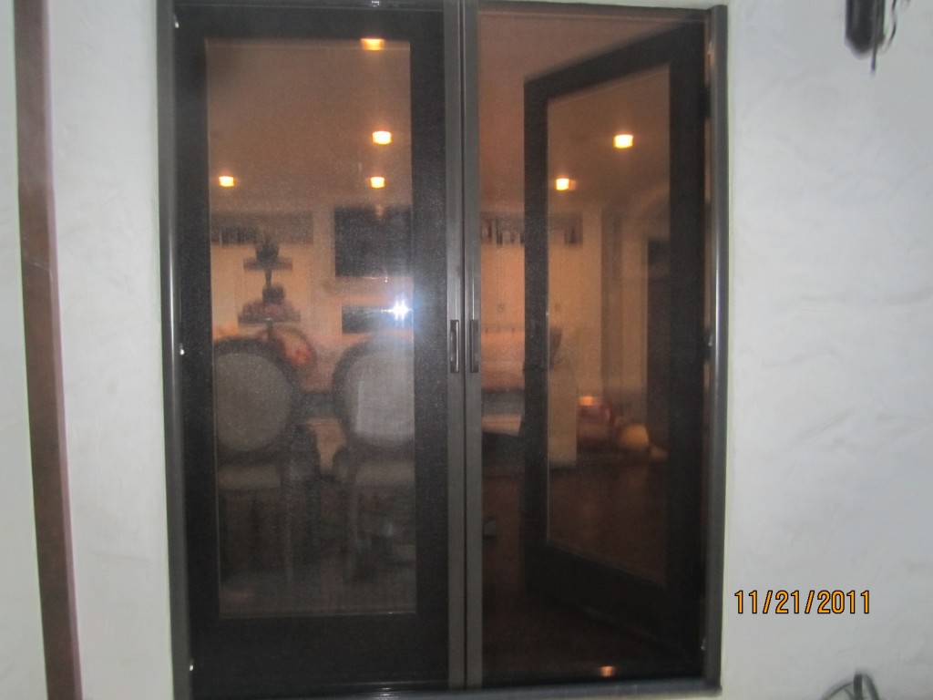 Sherman Oaks Retractable Screen Doors