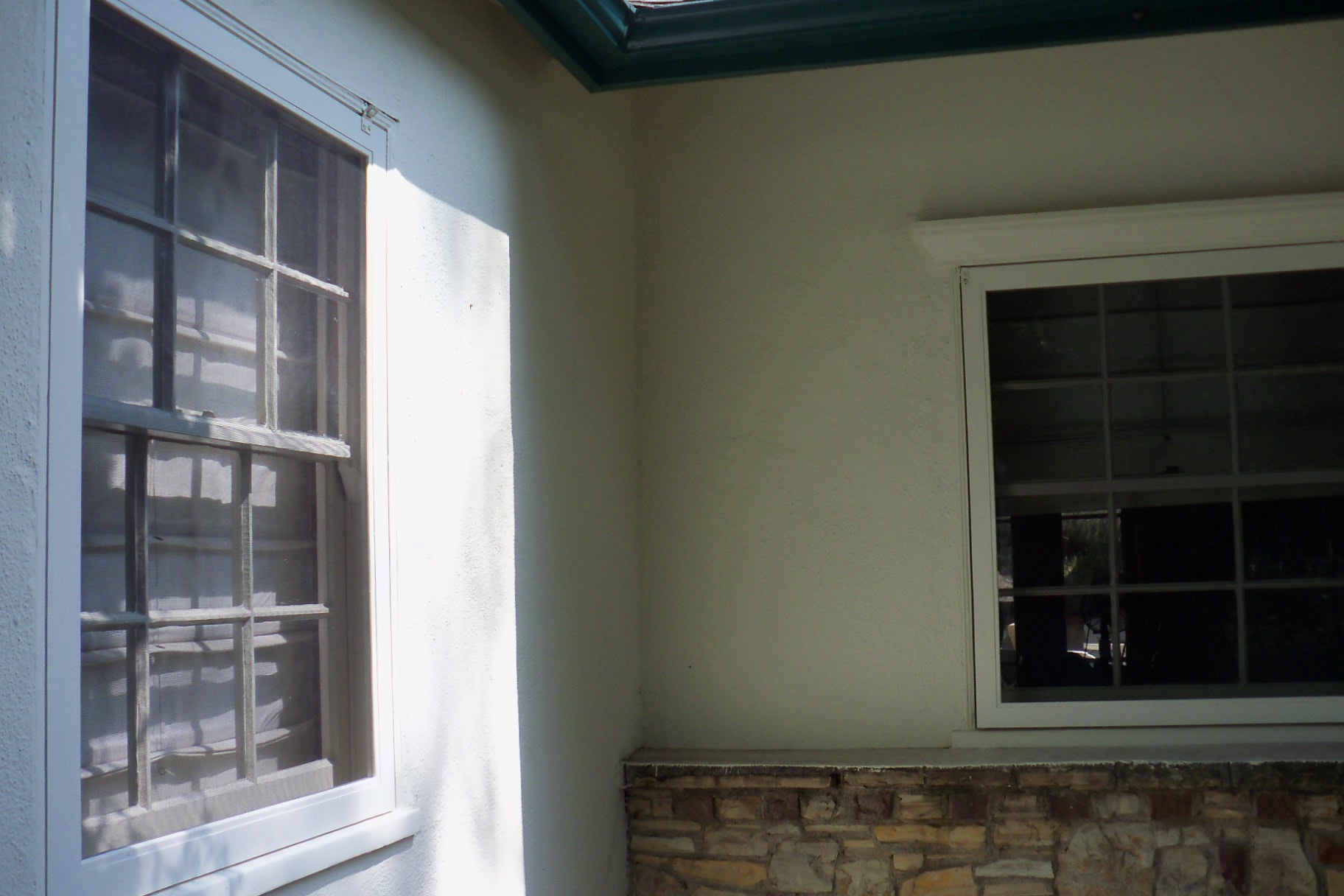 Sash Windows Retractable Screen Doors