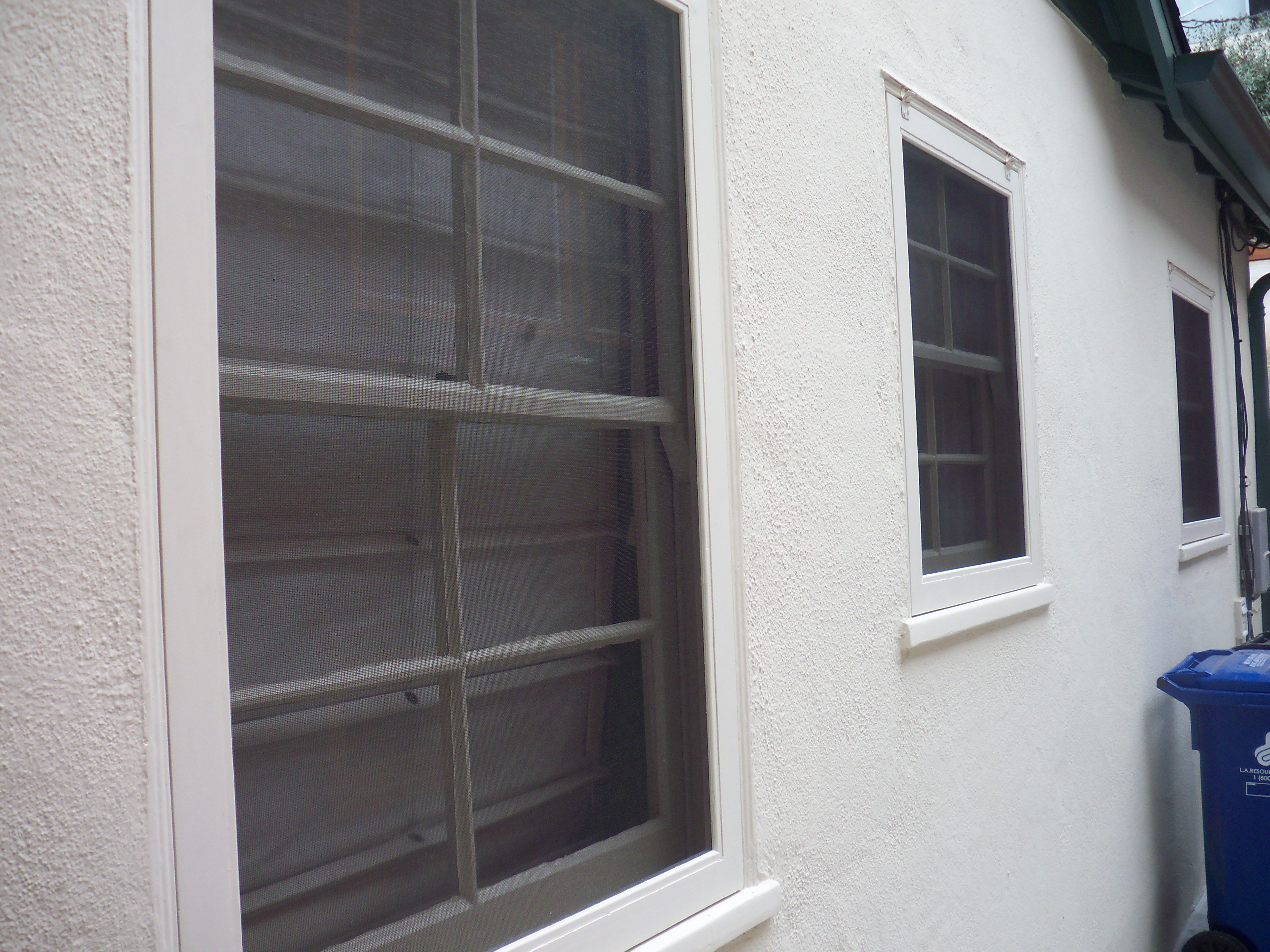 Double Hung Windows with Screens Retractable Screen Doors