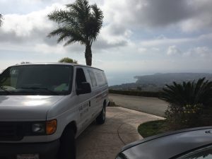 Mobile screen service in Malibu, CA.