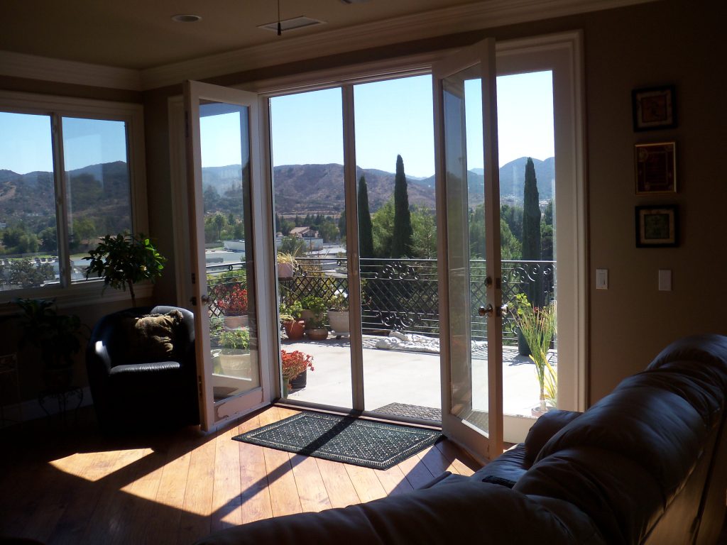 Sherman Oaks Retractable Screens