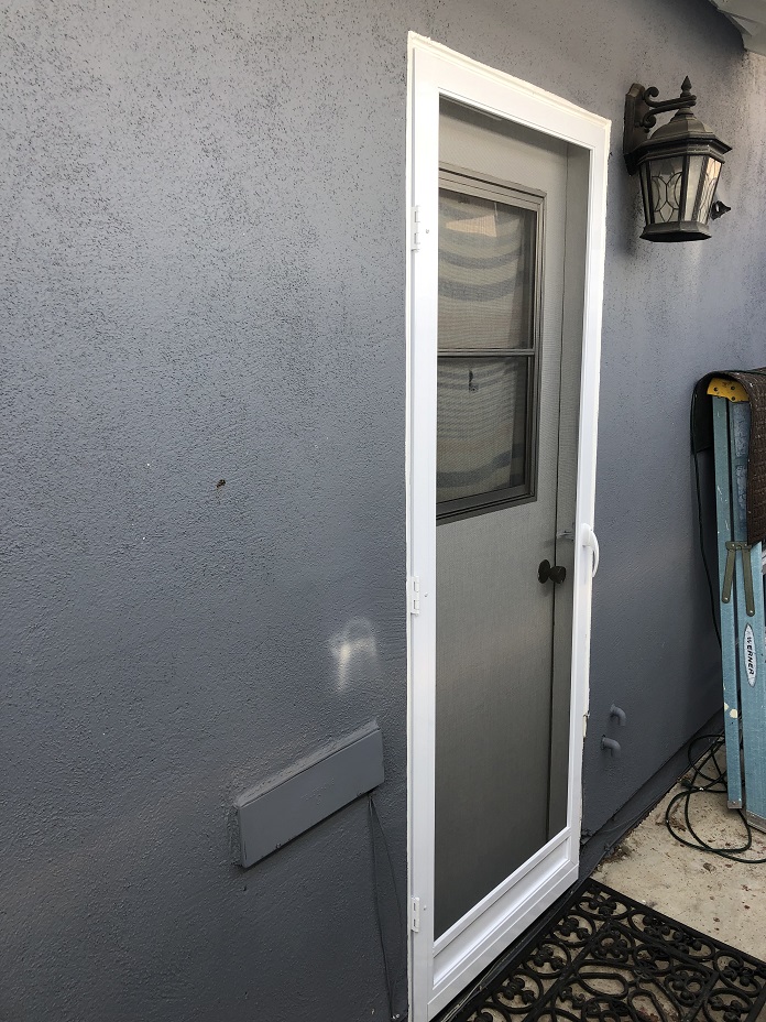 Screen Door in Thousand Oaks Retractable Screen Doors