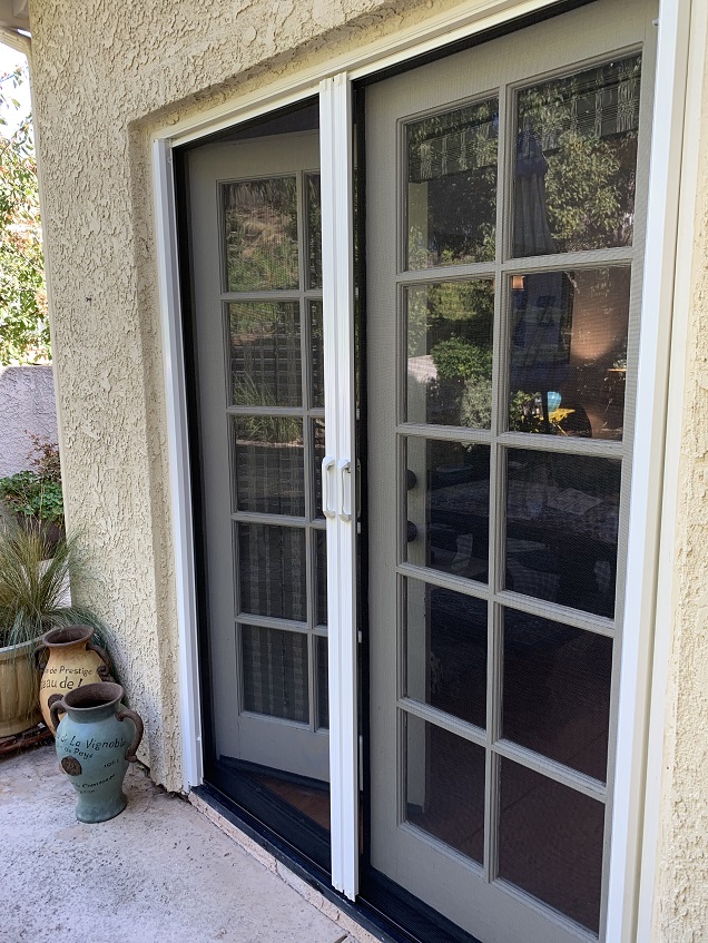 Mobile Screen Service Retractable Screen Doors